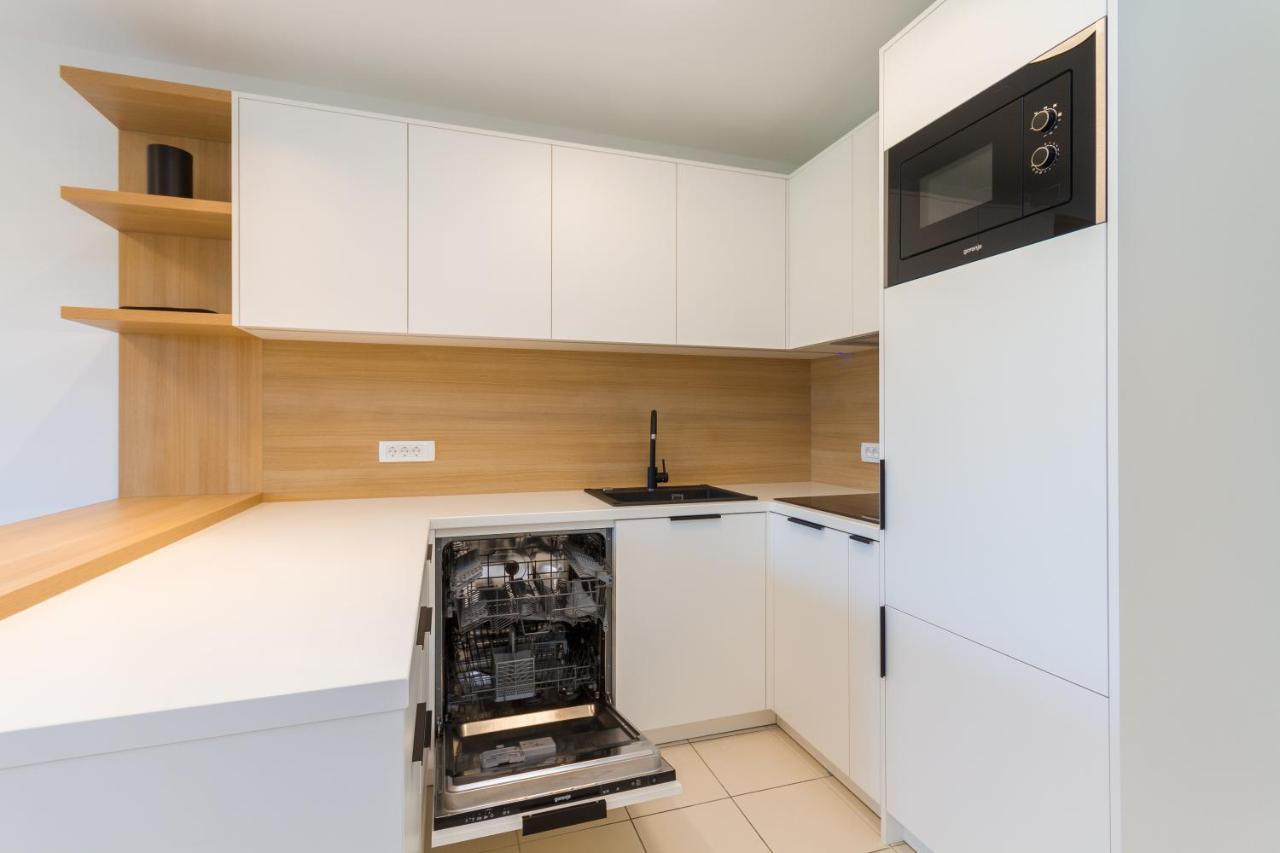 Premium Sea Side Marina Apartment By Locap Group Portorož Dış mekan fotoğraf