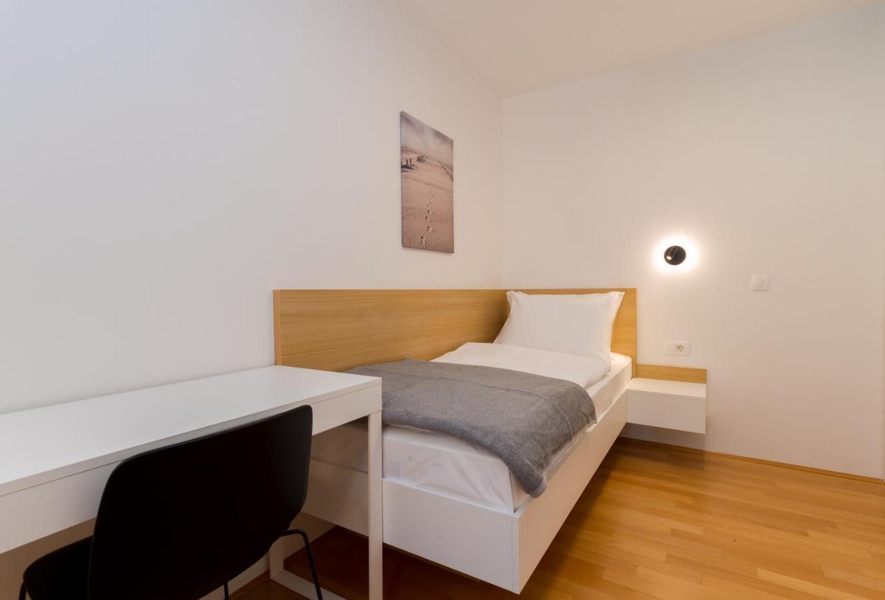 Premium Sea Side Marina Apartment By Locap Group Portorož Dış mekan fotoğraf