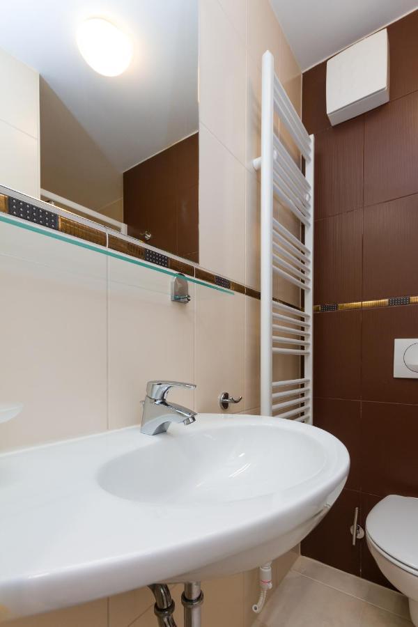 Premium Sea Side Marina Apartment By Locap Group Portorož Dış mekan fotoğraf